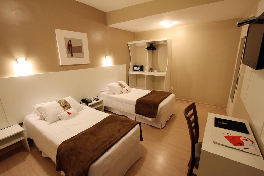 פלוטאס Hotel Curi Executive חדר תמונה