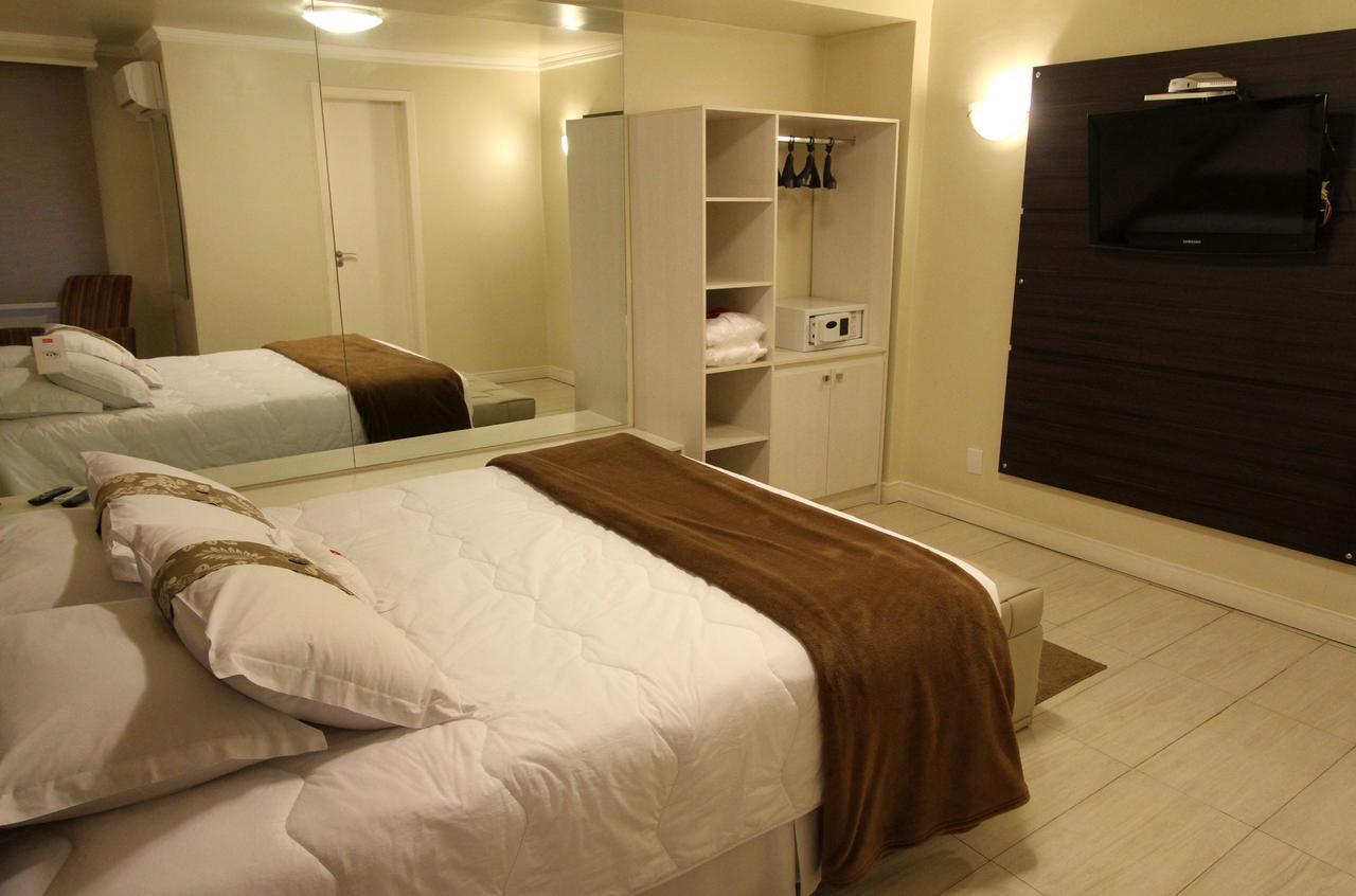 פלוטאס Hotel Curi Executive מראה חיצוני תמונה